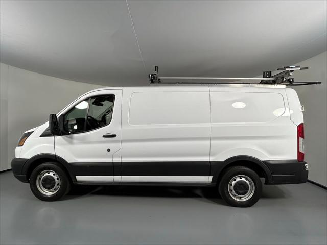 2019 ford transit-150 base