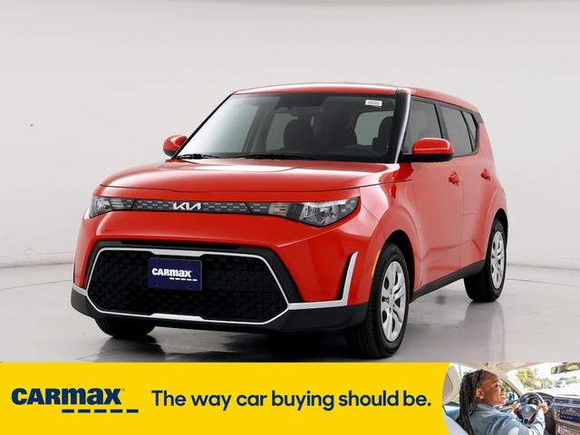 2023 kia soul ex