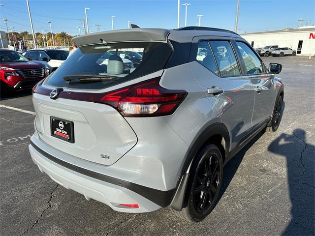 2023 nissan kicks sr