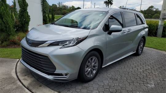 2021 toyota sienna
