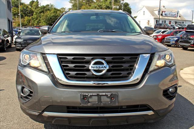2017 nissan pathfinder sv
