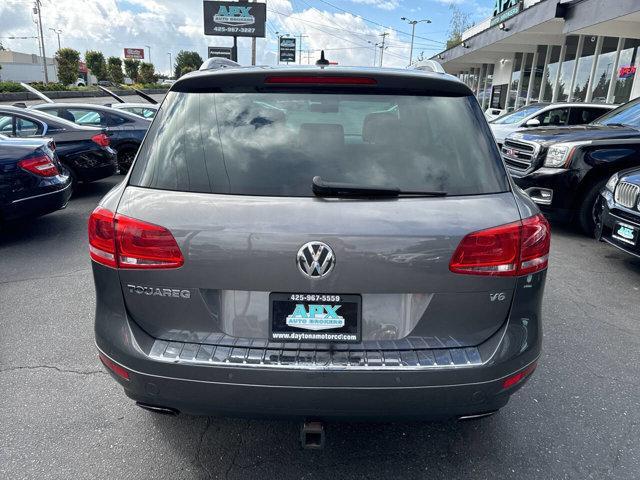 2012 volkswagen touareg vr6 executive