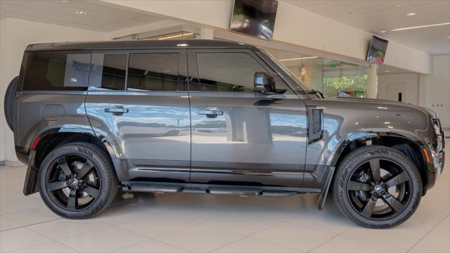 2023 land rover defender 110 v8