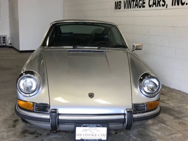 1971 porsche 911t factory a/c coupe no reserve!
