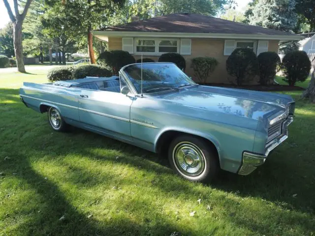 1963 oldsmobile dynamic 88 convertalbe 88: nice condition great driver big block