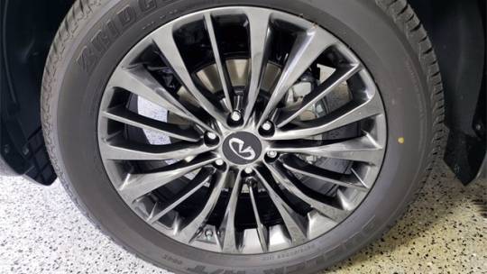2021 infiniti qx80
