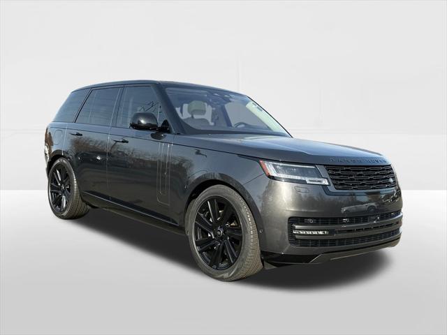 2023 land rover range rover p400 se