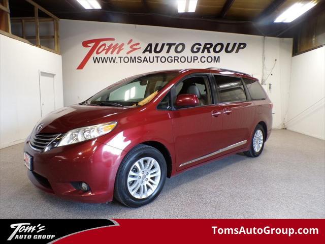 2016 toyota sienna xle