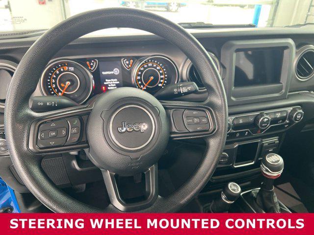 2022 jeep gladiator sport