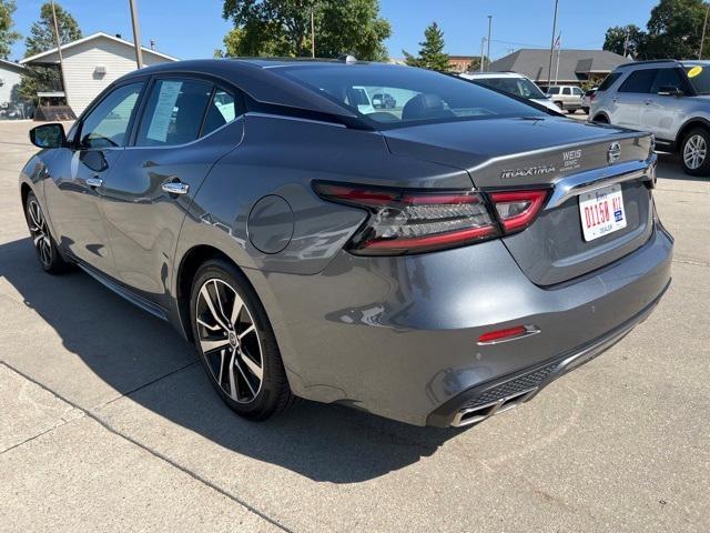 2022 nissan maxima sv