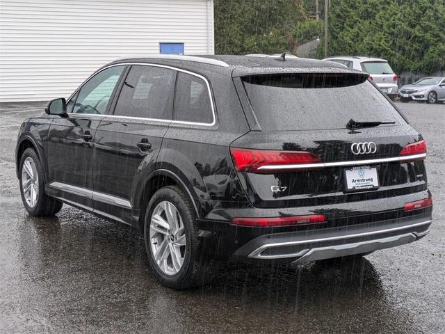 2021 audi q7 55 premium plus