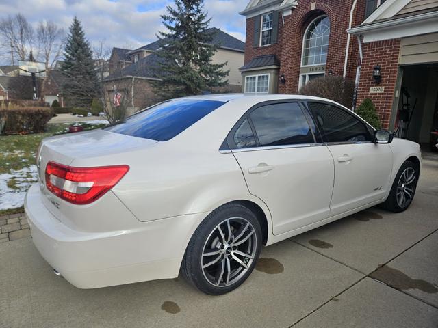 2009 lincoln mkz base
