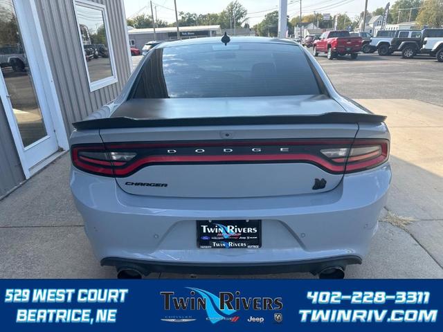 2022 dodge charger scat pack