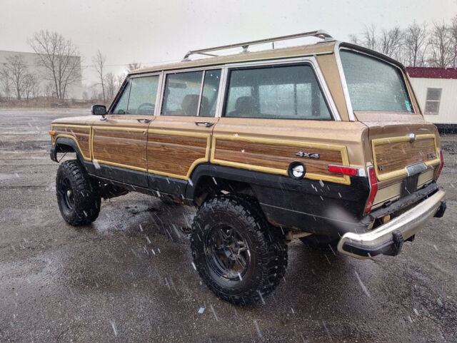 free shipping----clean title yellow wood grain 5.9 v8 automatic autocheck 4x4