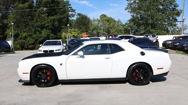 2016 dodge challenger srt hellcat