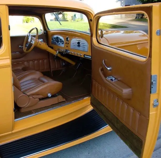 33 pontiac all steel street rod - professionally built