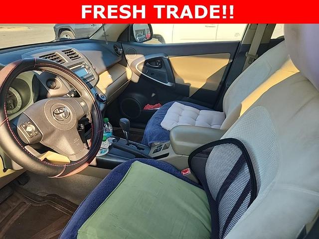 2012 toyota rav4 base