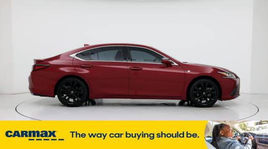 2022 Lexus ES