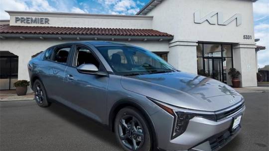 2025 Kia K4