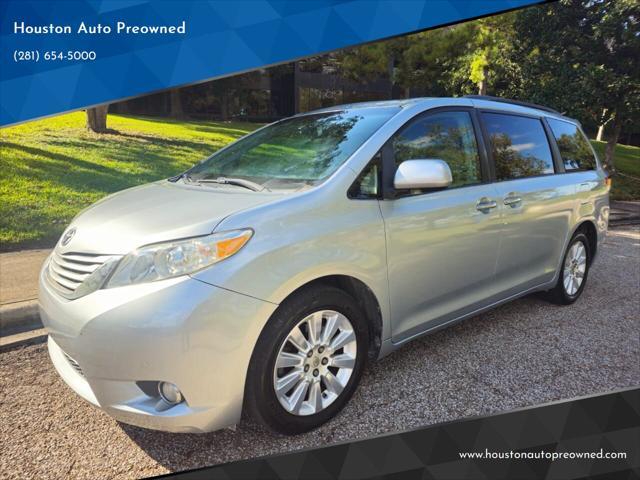 2011 toyota sienna limited