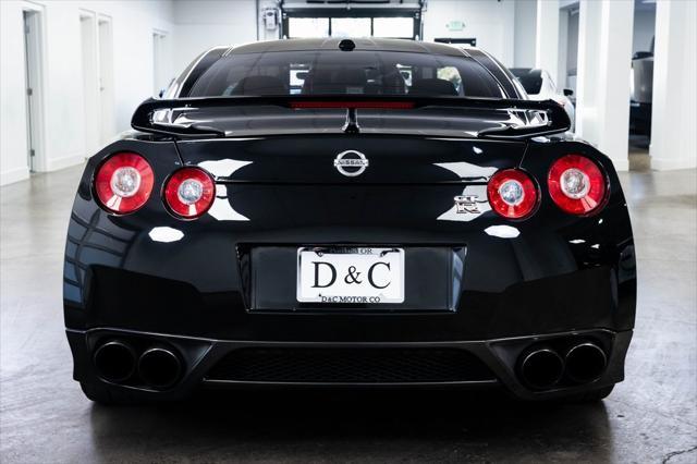 2009 nissan gt-r premium
