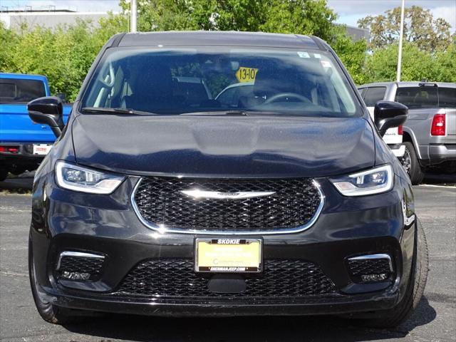 2023 chrysler pacifica hybrid touring l