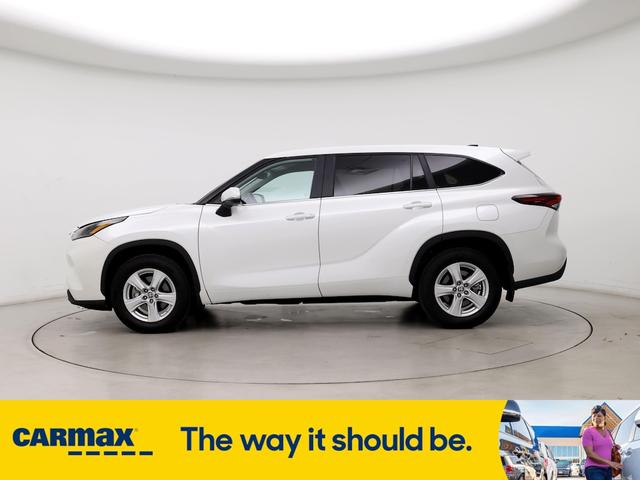 2024 toyota highlander le