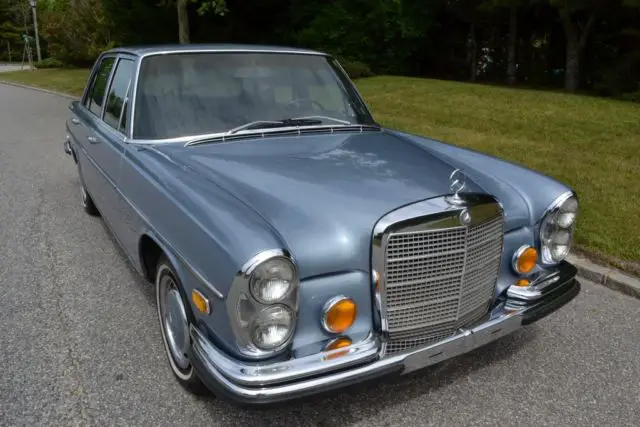 1972 mercedes 280se 4.5 sedan in excellent condition