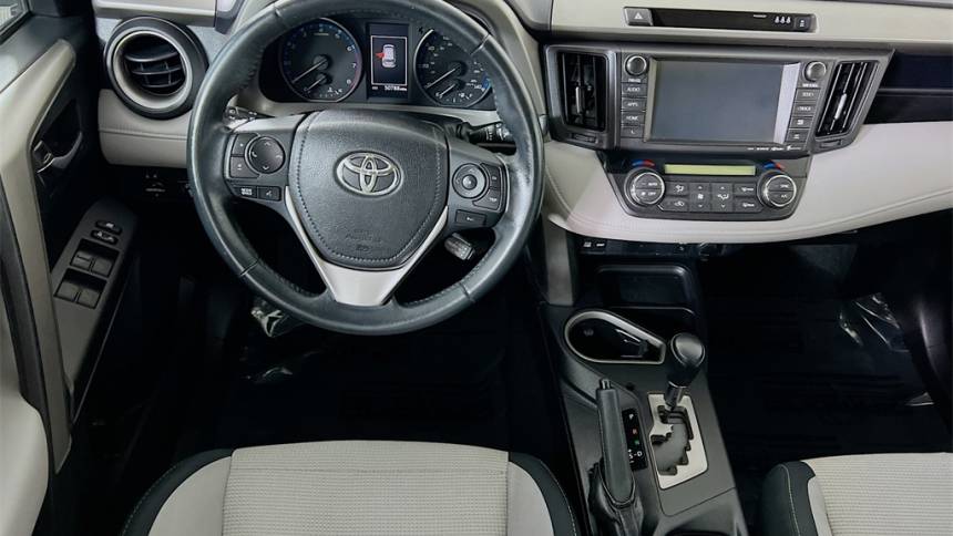 2017 toyota rav4 xle