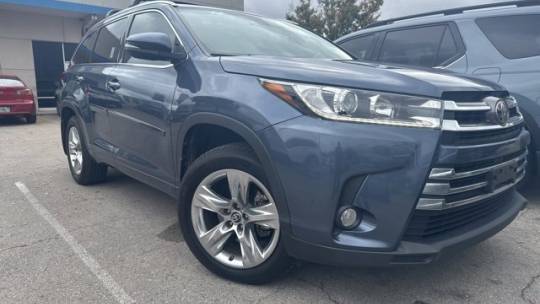 2017 Toyota Highlander