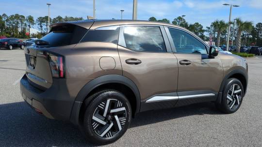 2025 Nissan Kicks