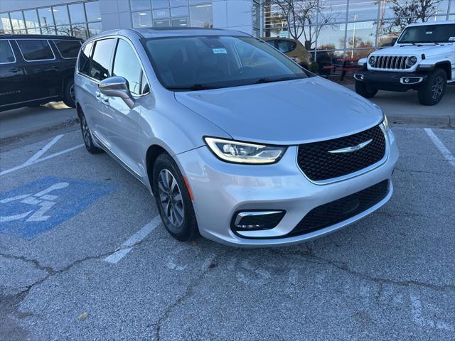 2022 chrysler pacifica hybrid limited