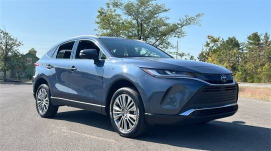 2021 toyota venza xle