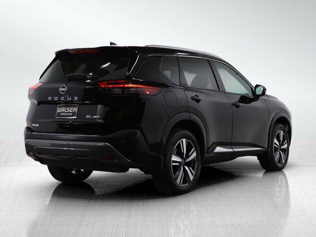 2022 nissan rogue sl