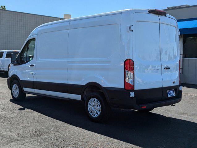 2023 ford transit-250 base