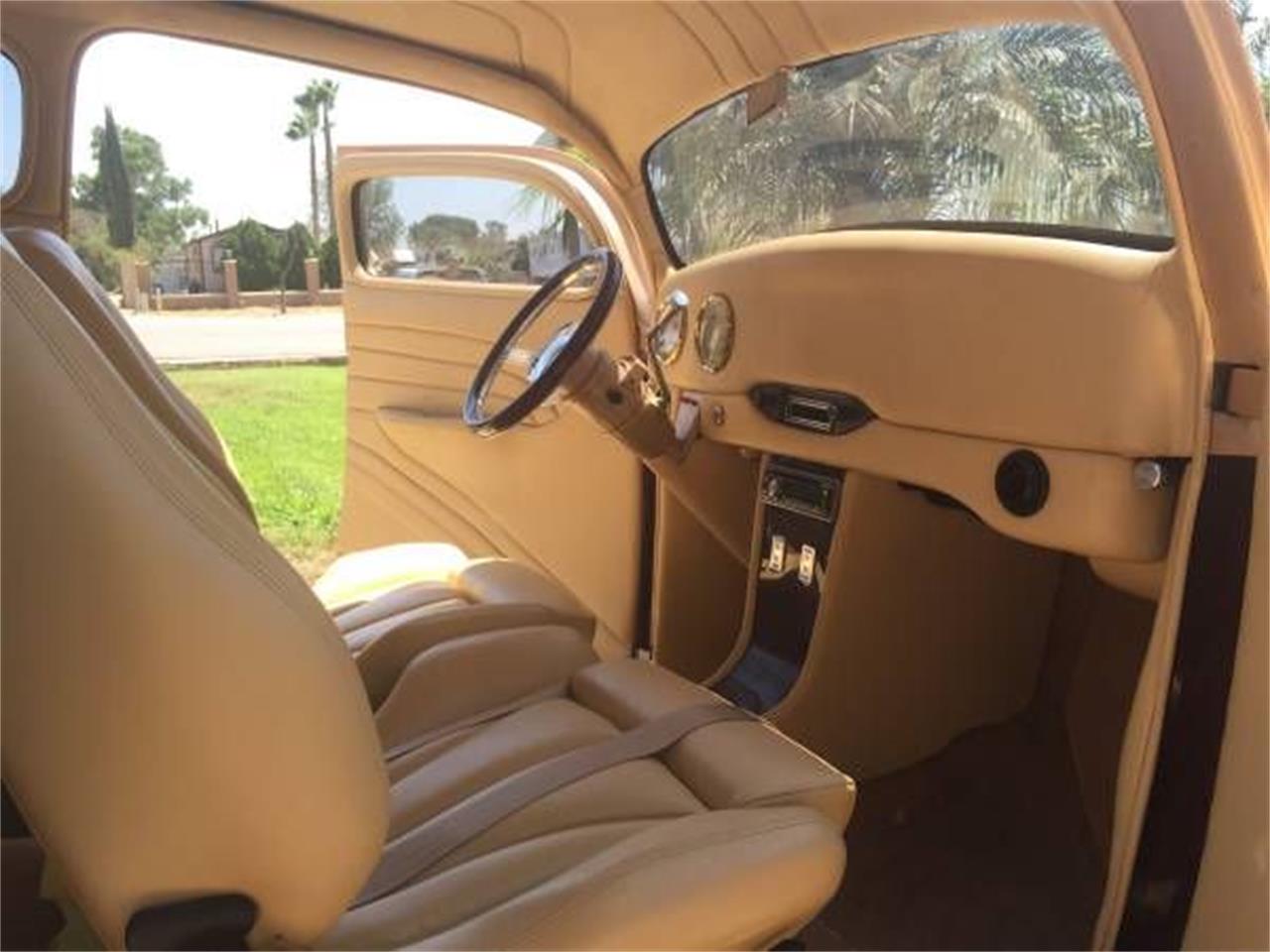 1935 ford sedan