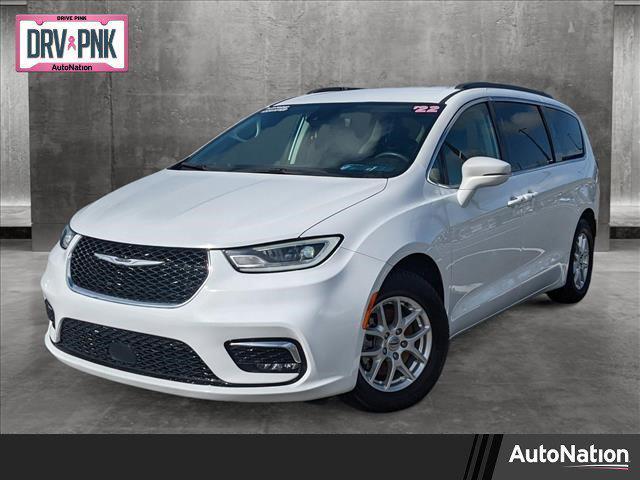 2022 chrysler pacifica touring l