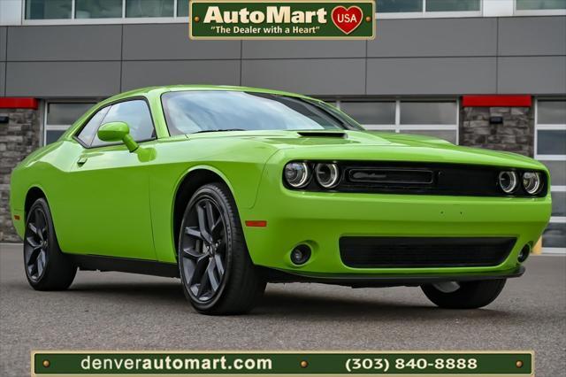 2023 dodge challenger sxt