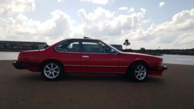 pair of bmws 1985 and 1986 635 csi