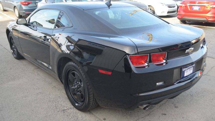 2011 chevrolet camaro ls