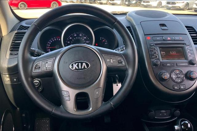 2013 kia soul +