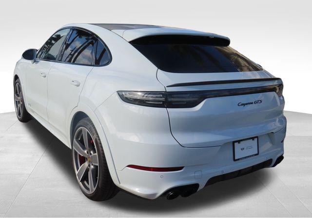 2022 porsche cayenne gts