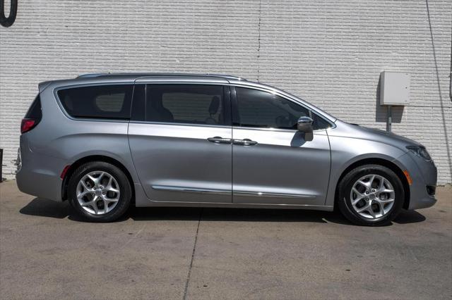 2019 chrysler pacifica limited