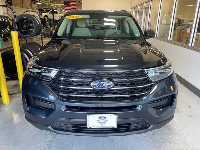 2022 ford explorer xlt