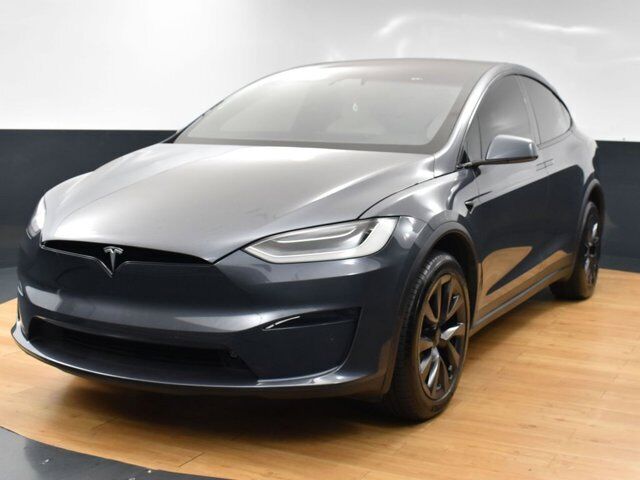 2022 tesla model x plaid