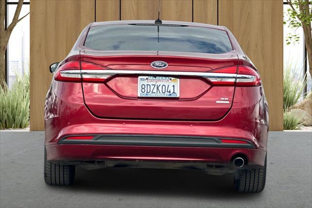 2018 ford fusion se