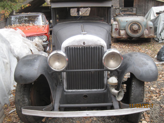 1926 cadillac 2 passenger opera coupe golf club door. very rare barn find