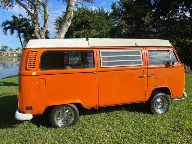1972 volkswagen transporter van orange rwd manual