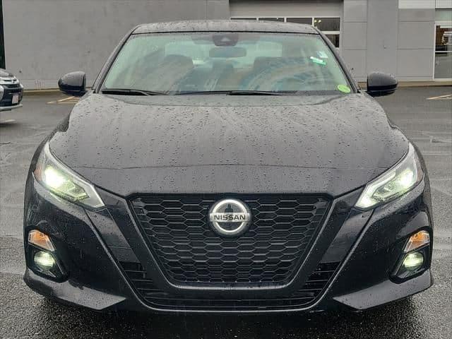 2022 nissan altima sr fwd in west springfield, massachusetts