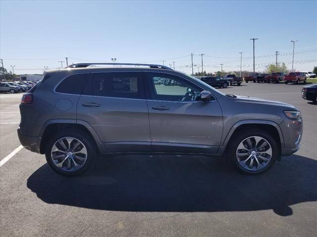 2019 jeep cherokee overland